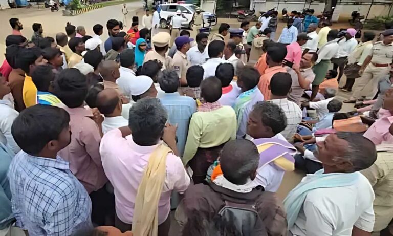Urea Shortage Protest