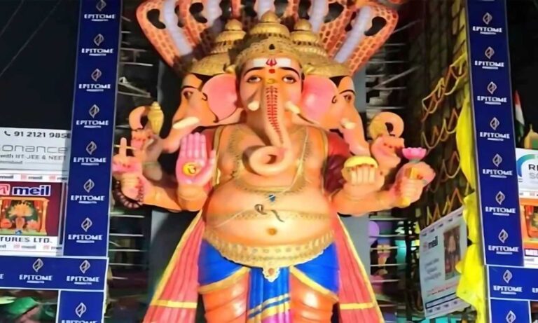 Ganesh immersion