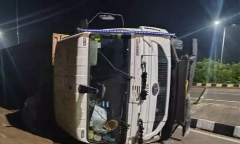 Tipper Crash