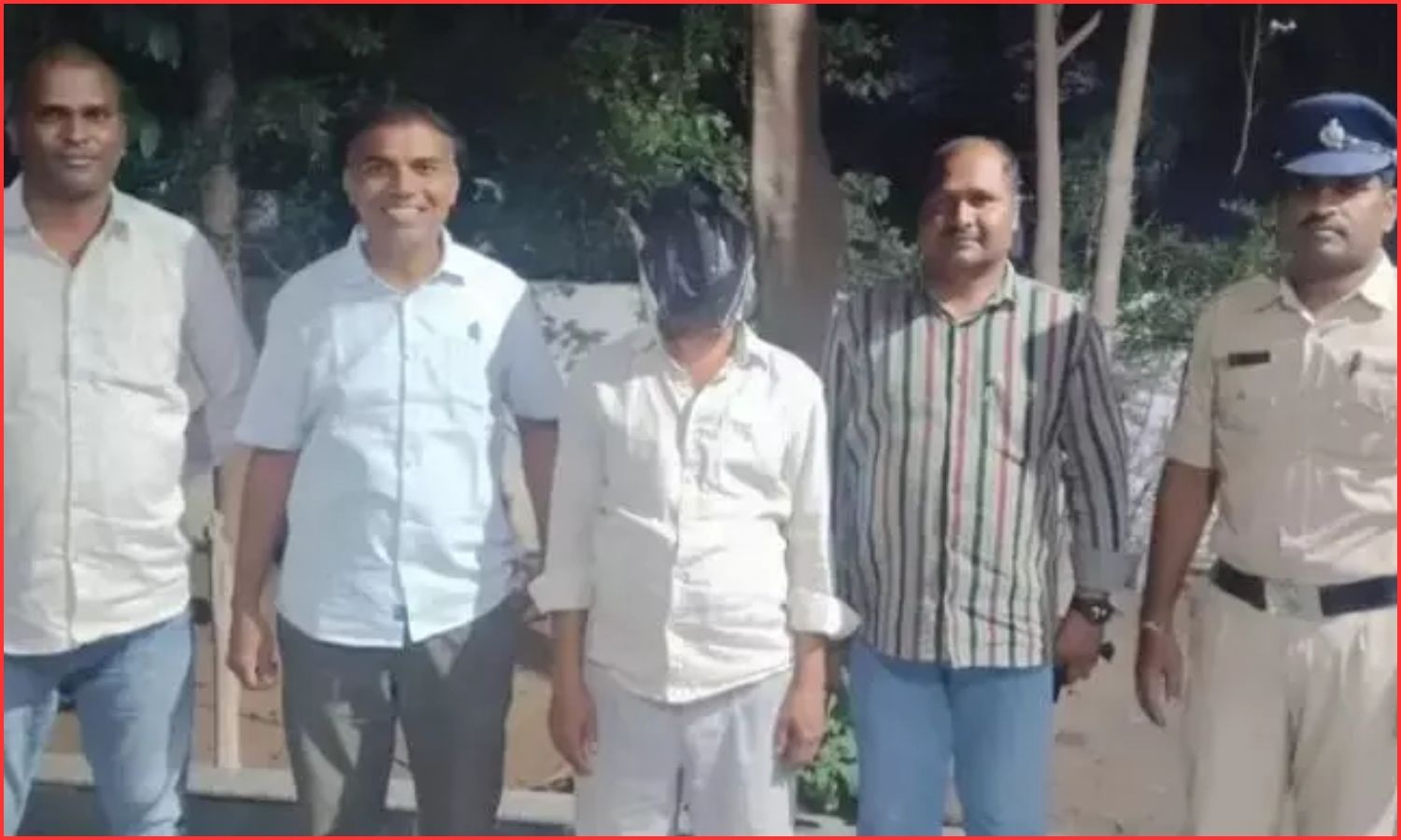 حیدرآباد میں آٹو ڈرائیور گرفتار، خاتون سے مبینہ زیادتی اور لوٹ مار کا الزام | Auto Driver Arrest