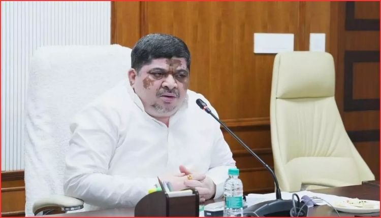 سرمایہ کاری کی راہ میں رکاوٹیں ناقابل قبول| Telangana Development