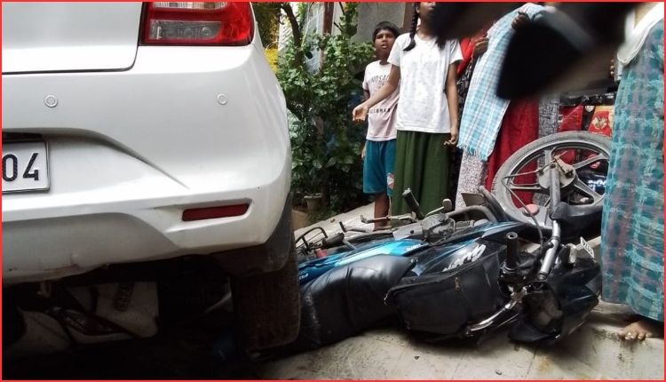 کم عمر ڈرائیور کے حادثے میں 2 افراد زخمی | Minor Car Crash