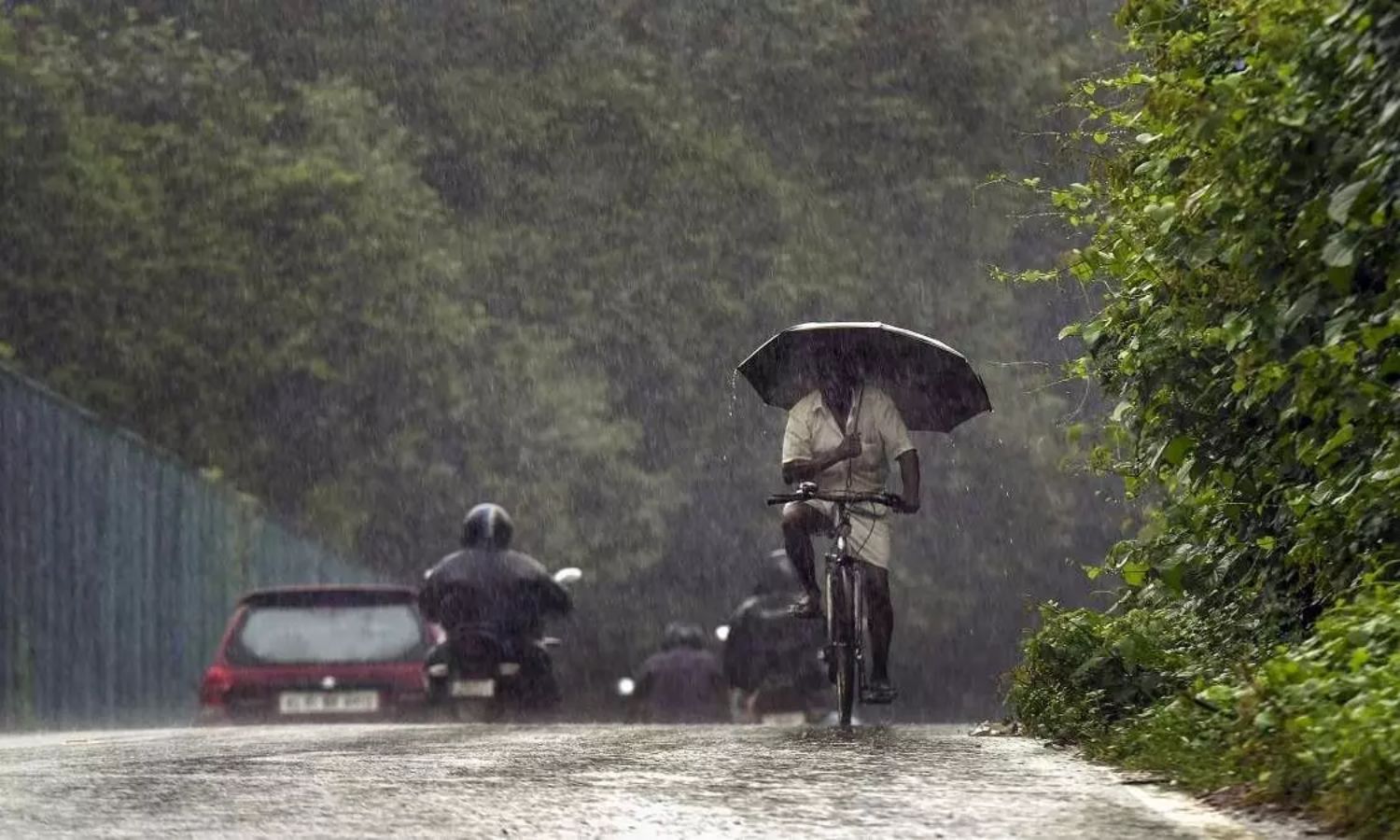 تلنگانہ کے 11 اضلاع میں بارش کا یلو الرٹ | Telangana Rain