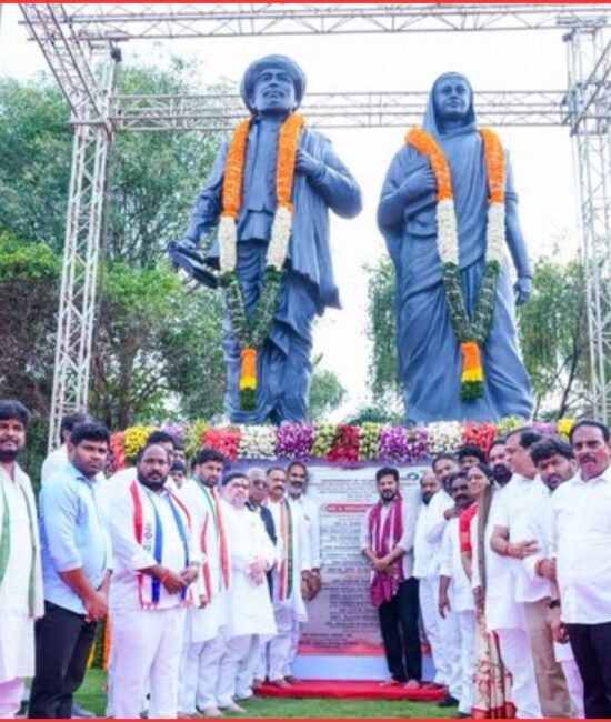 نیکلس روڈ پر پھولے مجسموں کی نقاب کشائی | Phule Statues