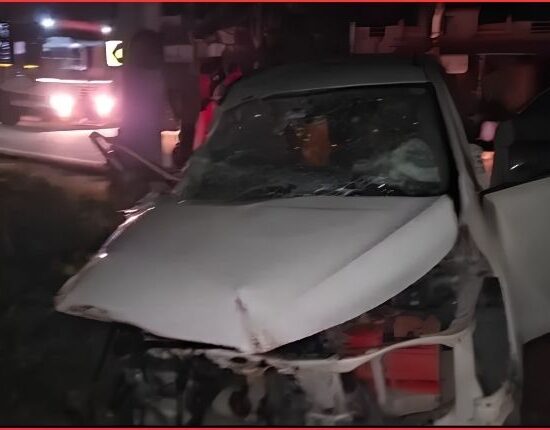 سرسلہ۔سدّی پیٹ شاہراہ حادثہ، ایک زخمی | Sircilla Highway Accident