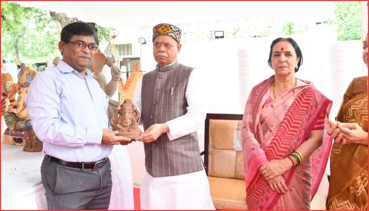 ماحول دوست گنیش مورتیاں اپنانے کی اپیل | Eco Friendly Ganesha