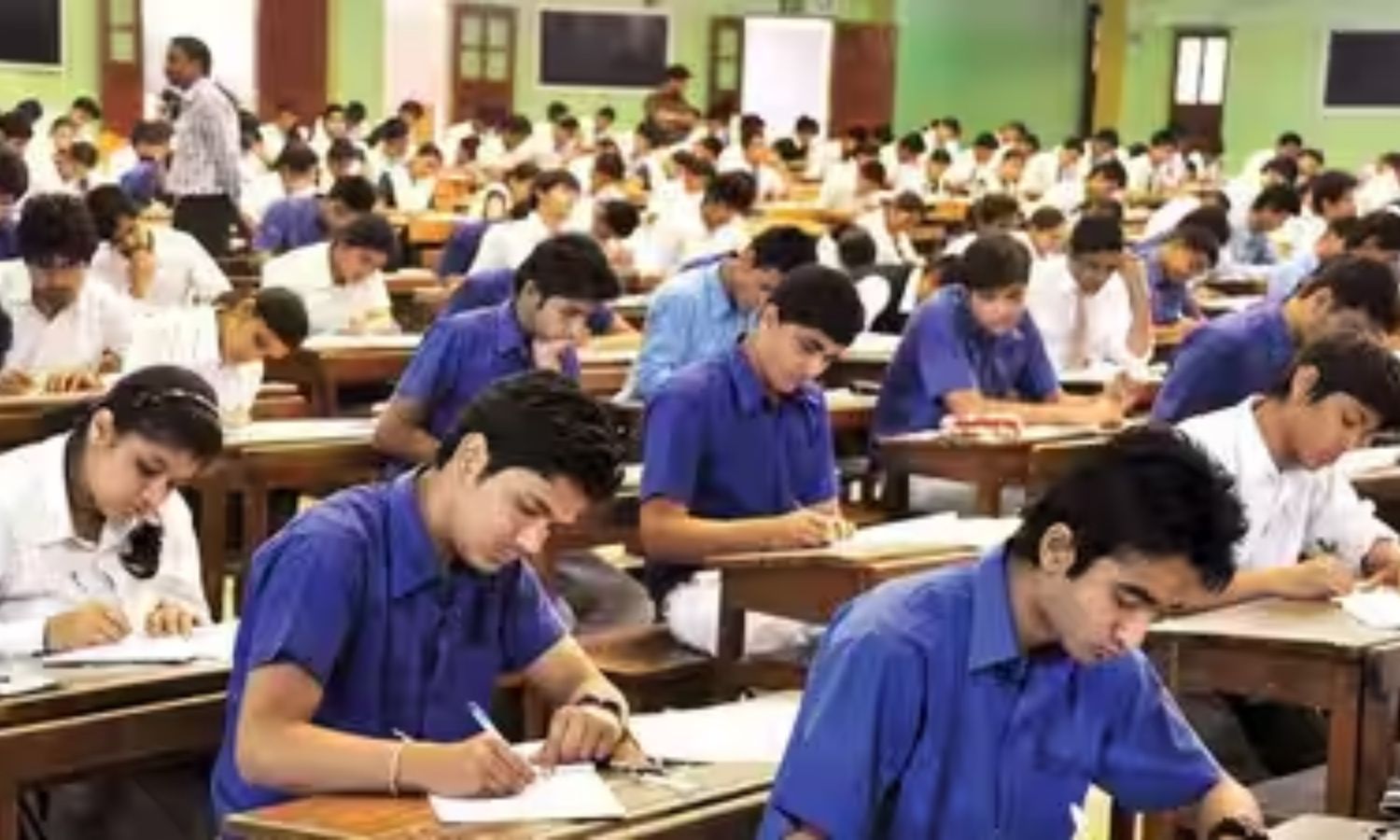 سرکاری جونیئر کالجوں میں طلبہ کی برقراری پر تشویش | Student Retention