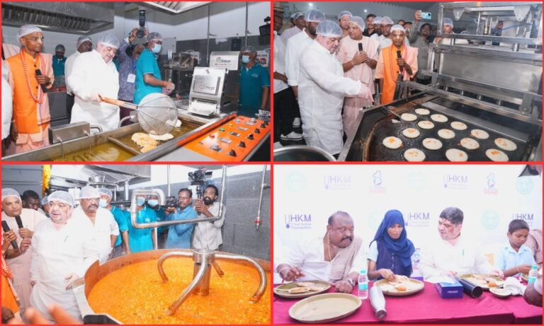کریم نگر میں طلبہ کا ناشتہ پروگرام | Karimnagar Breakfast Scheme