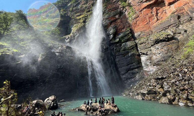 متیام دھارا میں سیاحوں پر جرمانہ | Mutyam Dhara Tourists