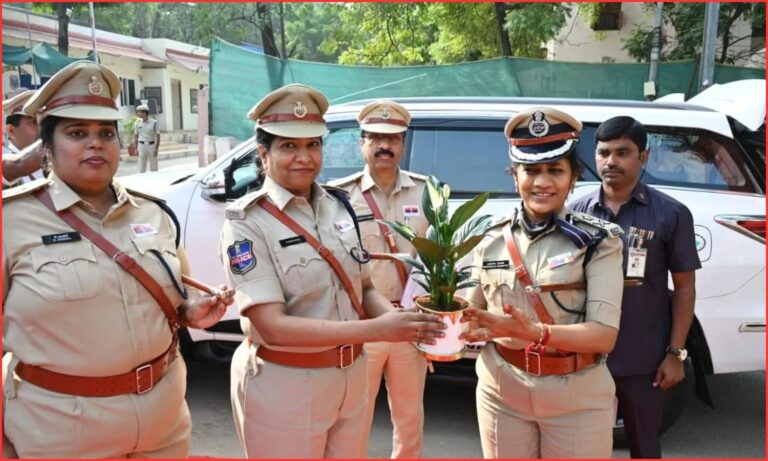 ملکاجگیری پولیس کی شہداء کو خراج عقیدت | Malkajgiri Police Tribute