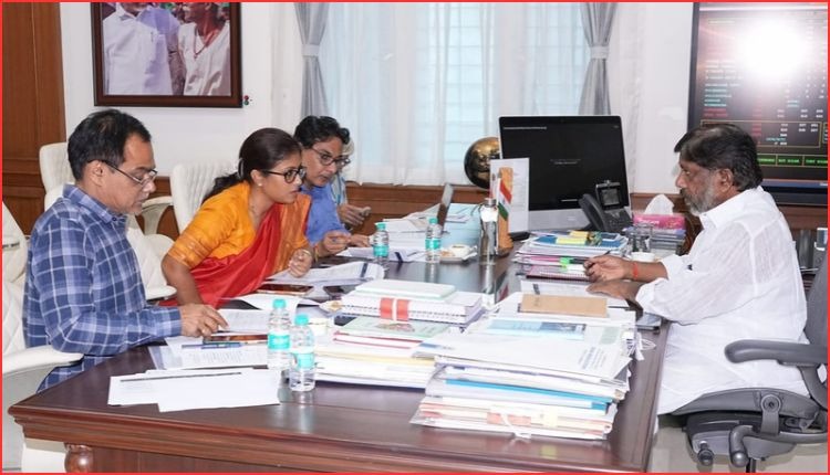 ایس سی، ایس ٹی فنڈز کے مکمل استعمال پر زور | Telangana SC ST Funds
