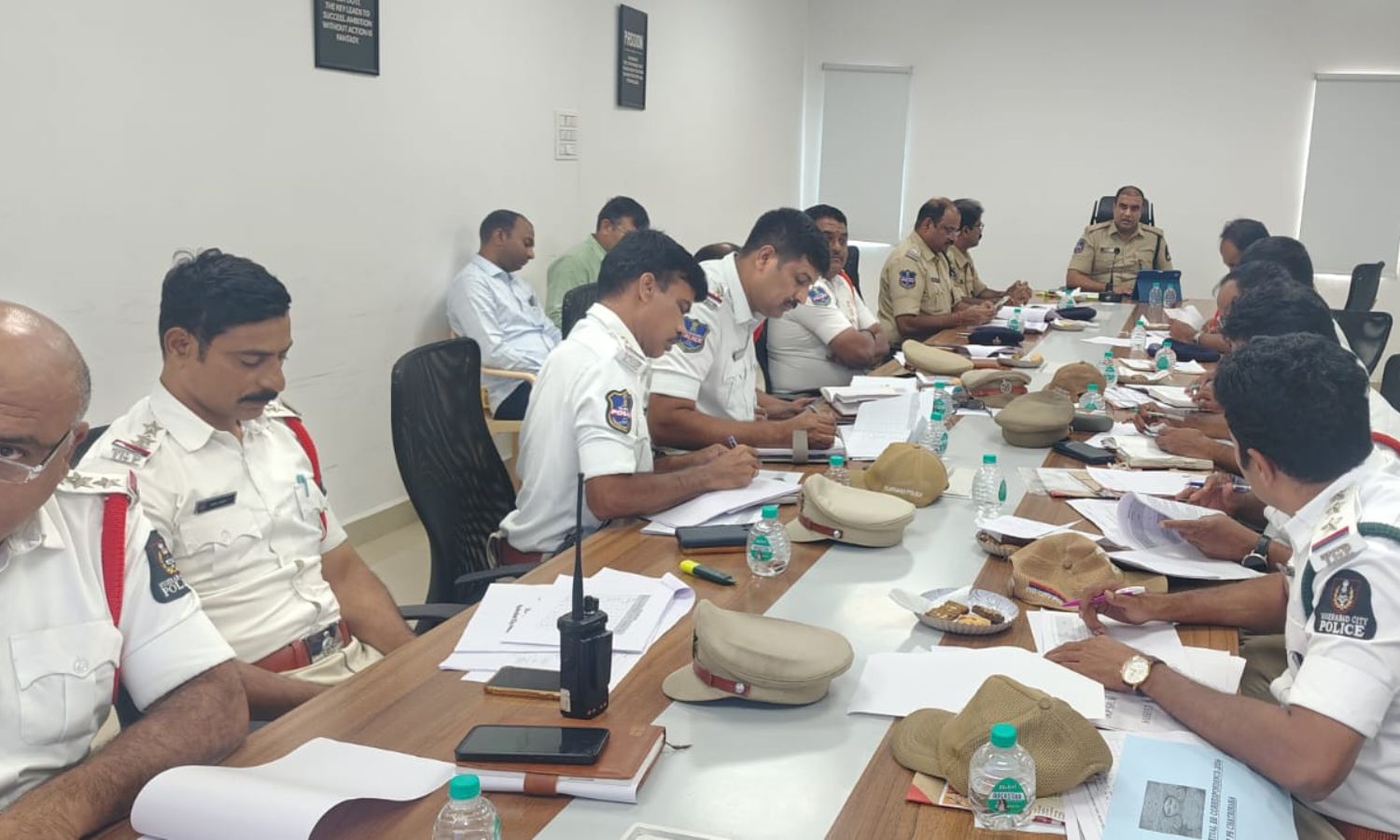 ٹریفک پولیس کو سخت ہدایات | Hyderabad Traffic Discipline