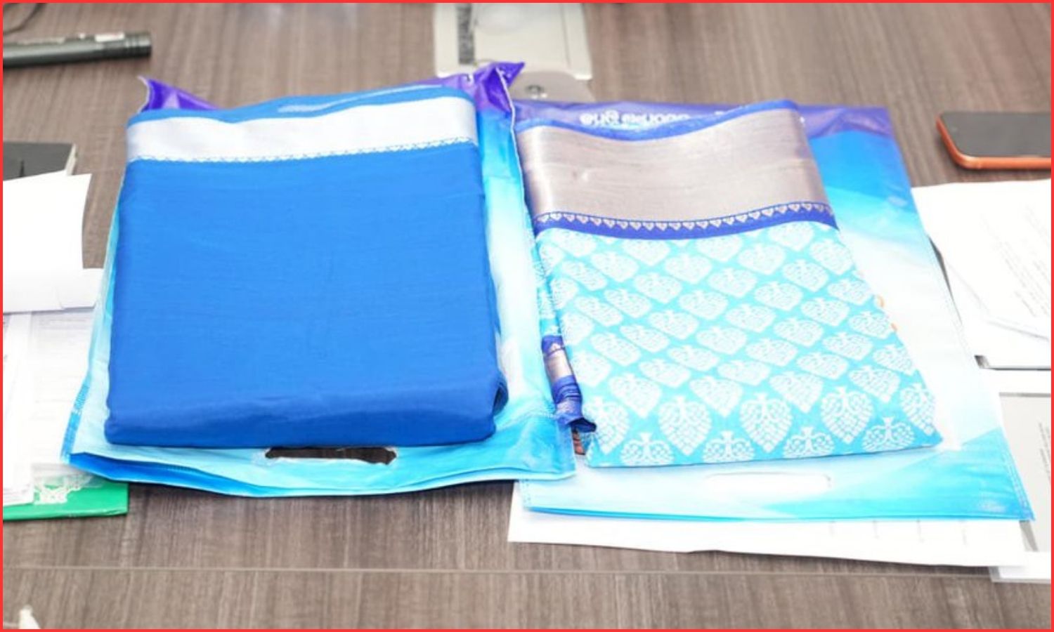 تلنگانہ میں 19 نومبر سے اندراما ساڑیوں کی تقسیم | Indiramma Saree Distribution